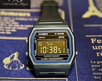 Exclusivo de Japón | CASIO F-84W-1QJH PERSONALIZADO | Pantalla LCD invertida | Modificado | Reemplazo de retroiluminación LED | Correa de silicona 'negra' | Fabricado por artesanos japoneses