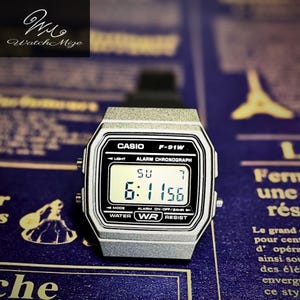CASIO F-91WM-1B | Original LCD | Modifierad | Ersättning för LED-bakgrundsbelysning | Silikonarmband "svart" | Tillverkad av japanska hantverkare