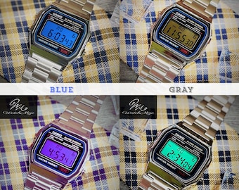 Reloj Casio A158WA-1JH personalizado | Pantalla LCD a color de tonos fríos | Modificado | Reemplazo de retroiluminación LED | Correa metálica "plateada" | Fabricado por artesanos japoneses