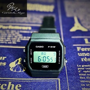 CASIO F-91WB-1AJF | Original LCD | Modifierad | Ersättning för LED-bakgrundsbelysning | Silikonarmband "svart" | Tillverkad av japanska hantverkare