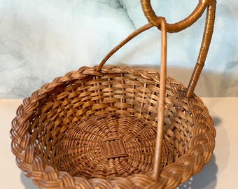 UNIQUE Vintage Woven Basket