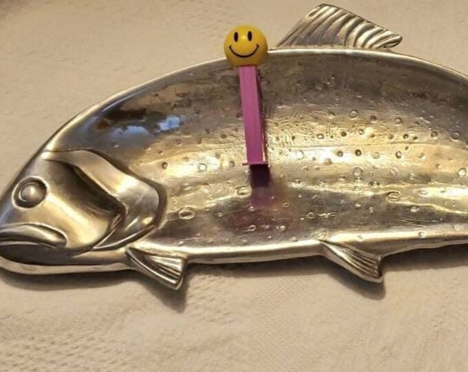 Wilton Armetale Fish Serving Tray, Trout Salmon Shaped Platter, Shiny