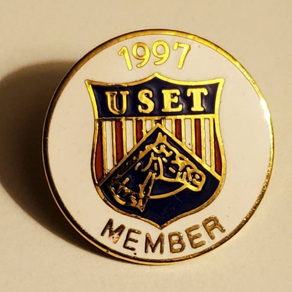 Vintage Horse Riding Pin, USET 1997 US Equestrian Team Member Pin, Lapel Hat Jacket Brooch, 7/8" round