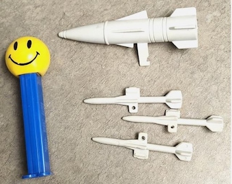 1989 ERTL Force One Electronic F-15 Strike Eagle PARTS ~ 3 Small Bombs + 1 Large