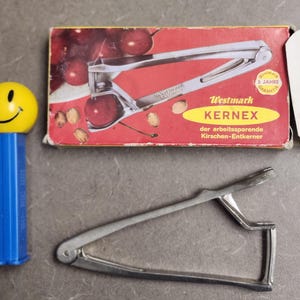 ウェストマーク ケルネックス チェリーオリーブピッター、ヴィンテージ、西ドイツ製、オリジナルボックス入り