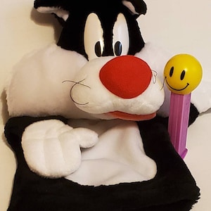 Vintage Sylvester the Cat Plush Hand Puppet by Applause Warner Bros 1994 "I Thought I Saw a Puddy Tat" Black& White Cat, Tuxedo Cat, Toy Cat