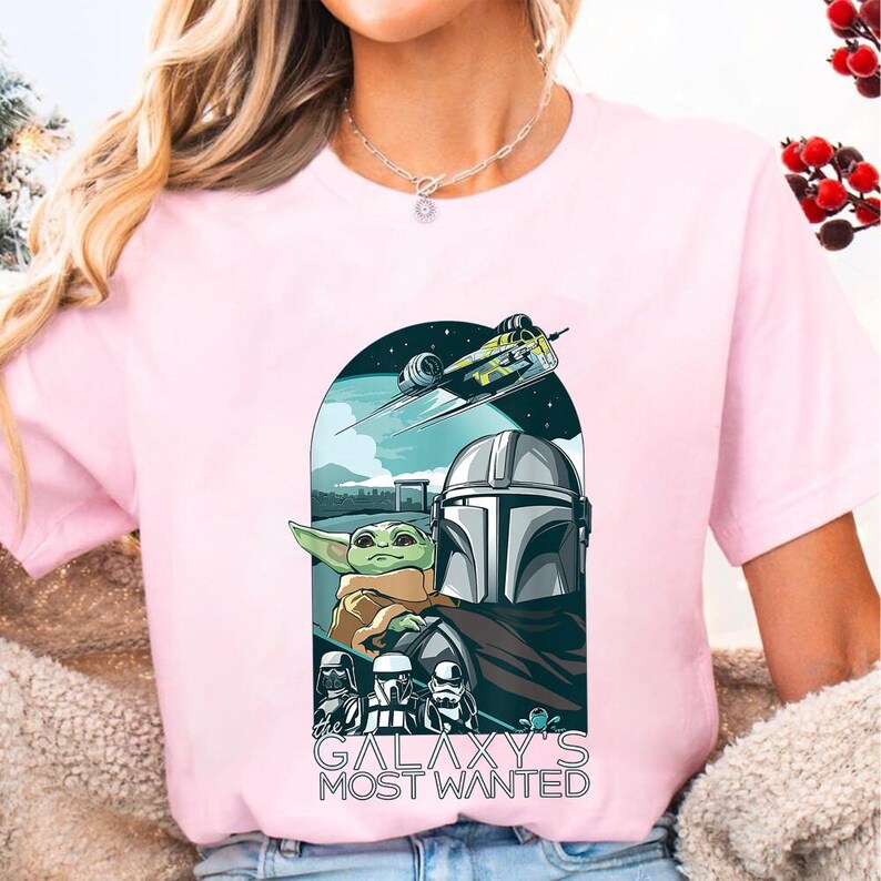 Starwars The Mandalorian And Grogu Galaxy's Most Wanted Portrait T-Shirt, Comfortable T-Shirt, Streetwear Tee, Starwars fan gifts. afbeelding 5