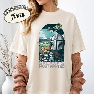 Starwars The Mandalorian And Grogu Galaxy's Most Wanted Portrait T-Shirt, Comfortable T-Shirt, Streetwear Tee, Starwars fan gifts. afbeelding 2