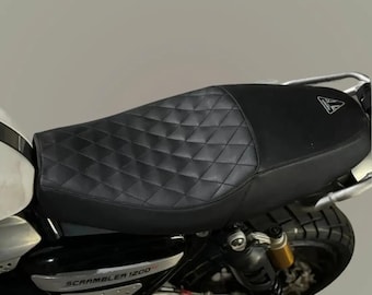 Triumph Scrambler 1200 “TrailCore” Custom Seat | Diamond Grip Adventure Saddle