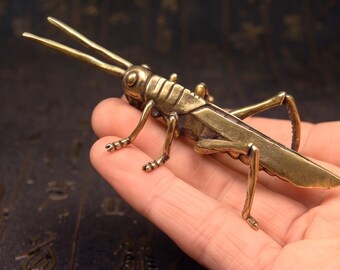 Brass Grasshopper  Figurine – Vintage Desk Decor, Solid Copper Insect Ornament