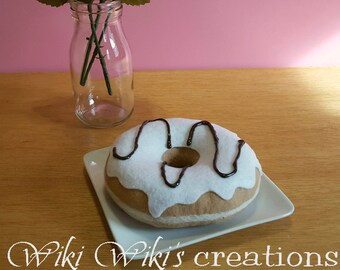 Felt Food Donut, Vanilla Glaze, Chocolate Swirl, Pretend Play
