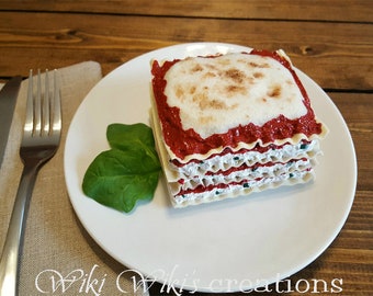 Felt Food Ricotta Lasagna, Felt Lasagna, Felt Food, Fake Lasagna, felt play food, fake food