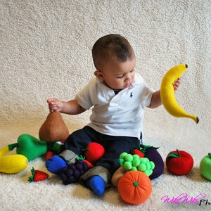 Felt Food Banana, felt banana, fake food, felt play food, play food image 4