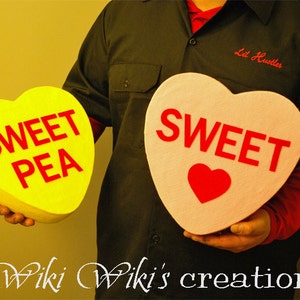 ONE Large Felt Candy Heart- Custom colors & Words, Felt Heart, Photo prop