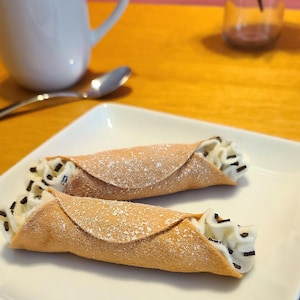Felt Food Cannoli (2-Pack) – Pretend Play Bakery