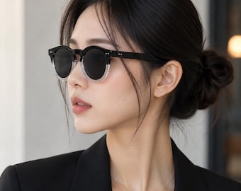 Prada Y2k Vintage Wrap Around Sunglasses Model SPR 56D. 2000's