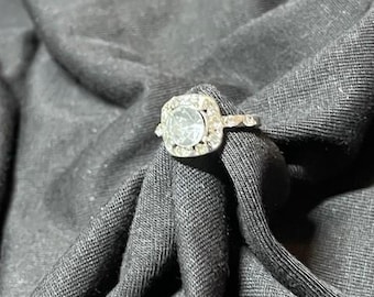 Handgemaakte zilveren halo-ring maat 6,25 | Klassieke statementring | Kristallen centrale stenen ring | Elegante minimalistische sieraden Cadeau voor haar
