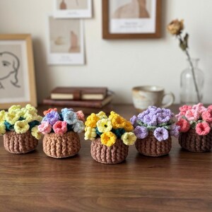 Handmade Crochet Flower Coaster, Wool Rose & Bellflower Desk Decor, Aesthetic Flower Pot Mat, Cute Knitted Gift for Her, Cottagecore Decor