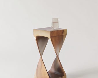 Solid Acacia Wood Twist Accent Table, Natural Glaze Pedestal Stand