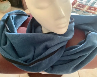 Fleece Gap Scarf Neck Warmer Scarf | Turquoise Blue | 60 by 11” great condition