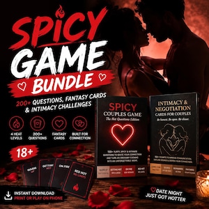 Op de afbeelding: Een productafbeelding met een "Spicy Game Bundle" met twee speldozen en vier kaartvoorbeelden. De dozen zijn zwart met rode hartontwerpen en tekst. De bundel bevat vragen, fantasiekaarten en intimiteitsuitdagingen. De afbeelding heeft een romantisch thema.