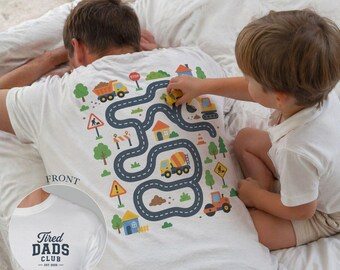 Koszulka z nadrukiem "Tired Dads Club" z motywem toru samochodowego, zabawny prezent na Dzień Ojca dla taty, zabawne samochody na plecach taty, bluza z kapturem z prezentem na Dzień Ojca
