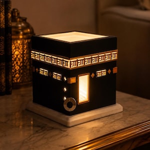 Remote Controlled Illuminated Kaaba Lamp, Modern Islamic Night Light, Home and Office Desk Decor