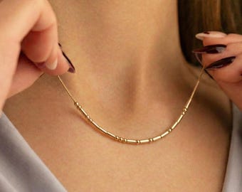 Collar personalizado con nombre en código Morse en oro de 14 quilates / Colgante con mensaje oculto en plata 925 / Cadena de serpiente con mensaje secreto / Regalo para el Día de la Madre