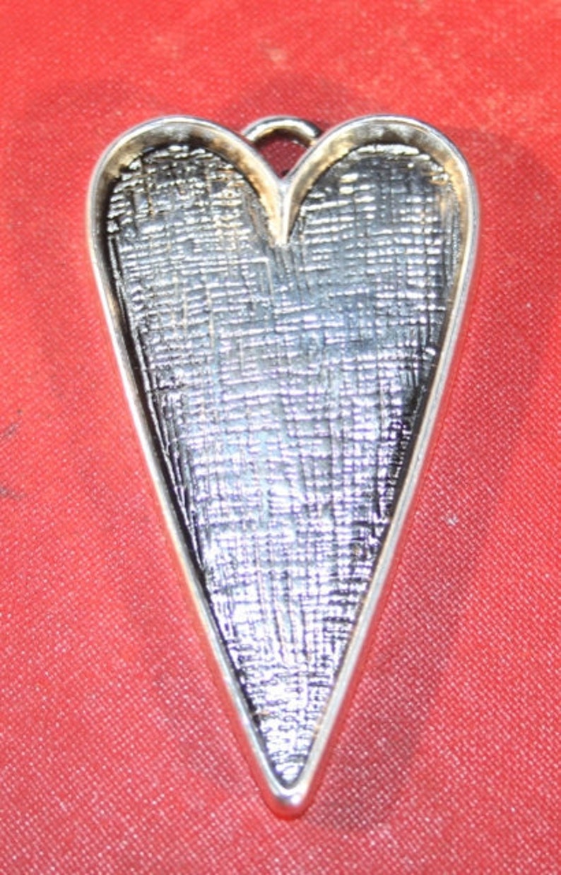 6 Heart Pendant Trays Blank Antique Silver or Bronze Bezels Etsy