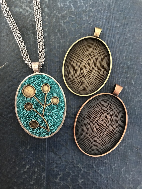 30X40mm oval pendant trays key chains with glass domes in your choice of color