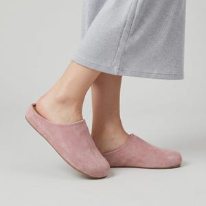 Frauen Wildleder Stil Clog Hausschuhe - Gemütliche Minimal Mule Schuhe - Bequeme Indoor Outdoor Haus Rutschfest