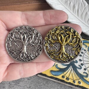 Tirador para armario con diseño del Árbol de la Vida en oro y plata – Herrajes para cajones (37 x 37 mm) - XBYZ126