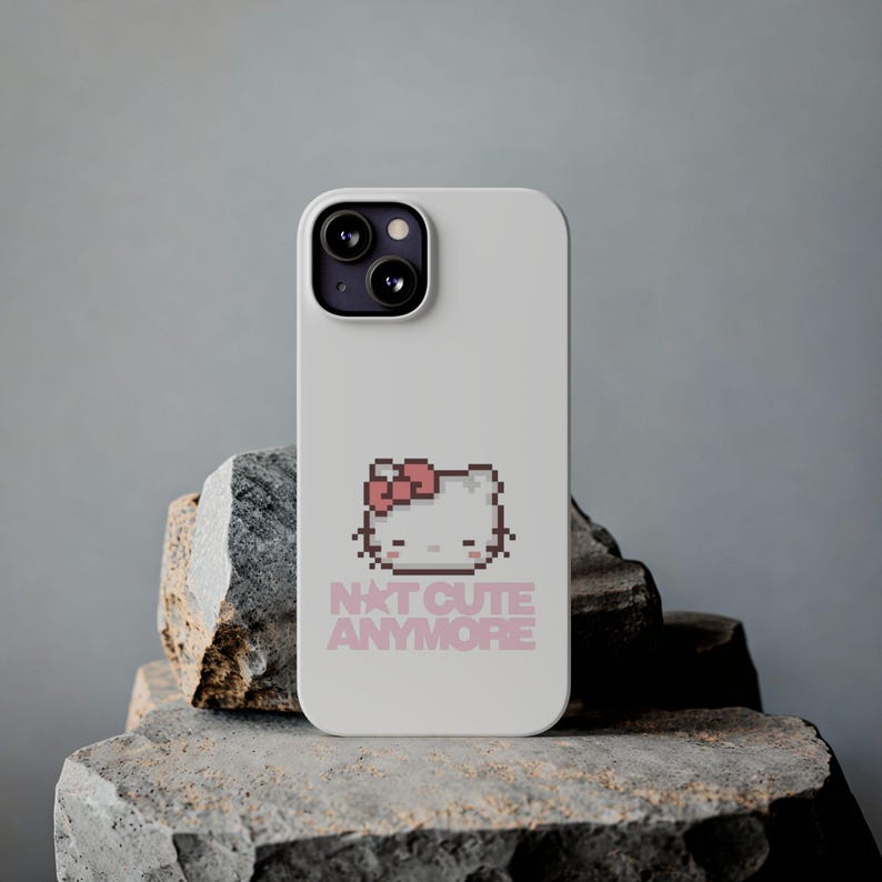 Slim Pixel-telefoonhoesje Hello kitty | Tekst 'Niet meer schattig' afbeelding 16