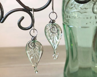 Pendientes de hoja de botella de Coca-Cola reciclada • Regalo para los amantes de la Coca-Cola