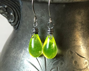 Yellow Vaseline Glass Earrings, Uranium Glass, Recycled Glass, Vintage Glass Earrings, Upcycled Glass Jewelry, Gift for Her, Yellow Earrings