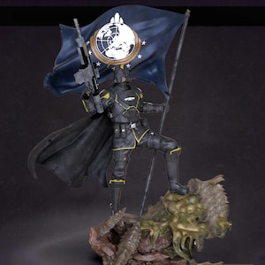 Pode incluir: Figura detalhada de um soldado em armadura preta e amarela, segurando um rifle e uma bandeira com um design de globo. A figura está em cima de uma base texturizada, com uma capa escura. A bandeira é azul escuro com um globo e estrelas brancas.