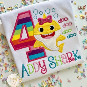Baby Shark Doo Doo Doo Doo-thema verjaardagsshirt of bodysuit voor meisjes | Elke leeftijd: