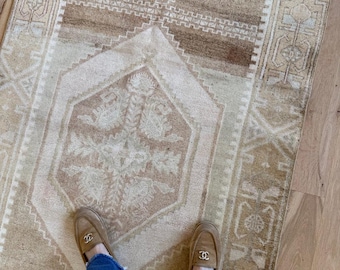 Alfombra de lana anudada a mano, alfombra tribal vintage de lana, alfombra de pasillo beige neutra, decoración de lujo para sala de estar, reliquia familiar