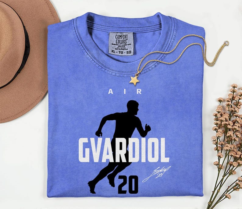 Croatia Football Star Tribute Design, Comfort Colors® Air Gvardiol 20 Graphic Tee, 2026 World Cup Soccer Fan Unisex T-Shirt imagem 6
