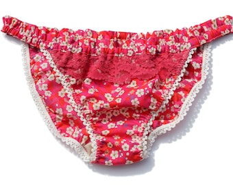 Ladies Liberty print cotton KNICKERS with vintage lace trim in Australian size 12