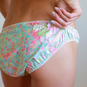 cute full bottom knicker SEWING PATTERN with back pocket