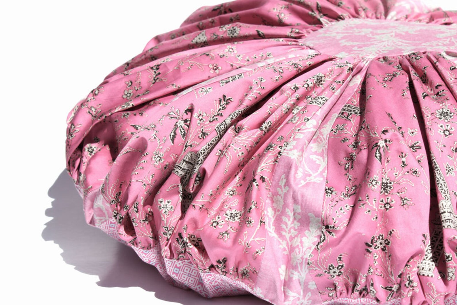 Retro Style Powder Puff Round Cushion Cover SEWING PATTERN With Pretty