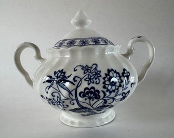 Vintage J&G Meakin Blue Nordic Sugar Bowl with Lid Made in England Blue White