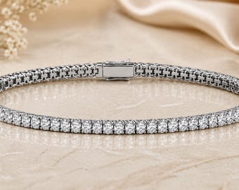14K White Gold, 5.00 Carat Natural Diamond Tennis Bracelet: VS1 Clarity