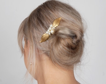 Wedding pearl gold leaf bridal haircomb Head piece for bride White gold beaded wedding hair piece  Updo hair comb Pearl bridesmaid hairpiece