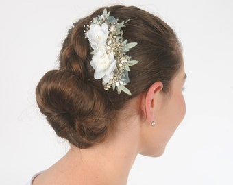 Small bridal green leaf hair comb, Eucalyptus and pearl headpiece, White flower wedding hair piece, Babies breath boho bridesmaid hairpiece,