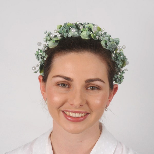 Eucalyptus pearl headband, Greenery flower crown, Unique bridal hair piece, Wedding hair wreath, Green leaf headpiece, Succulent halo tiara