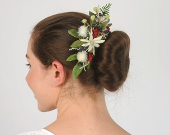 Native flowers hair comb, Wildflower bride, Australian wedding headpiece, Floral eucalyptus leaf hair piece, Flannel flower rustic hairpiece