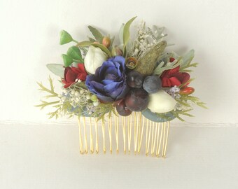 Wildflower garden hair comb, Small bridesmaid headpiece, Minimalist bridal hair piece, Summer wedding haircomb, Floral greenery head piece