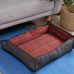 Wool Felt Dog Bed with Dhaka Clothes | Handmade Modern Dog Beds | Dog Beds for Small/Medium Sized Dogs | Unique Felt Bed for Dogs